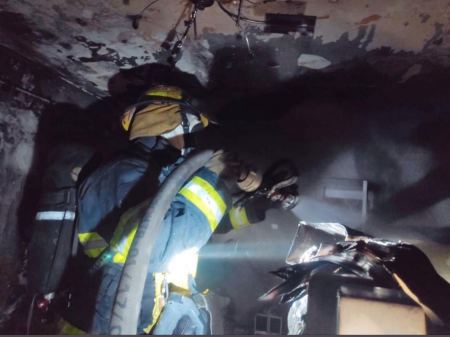 اللد : حريق في منزل ولم يبلغ عن اصابات